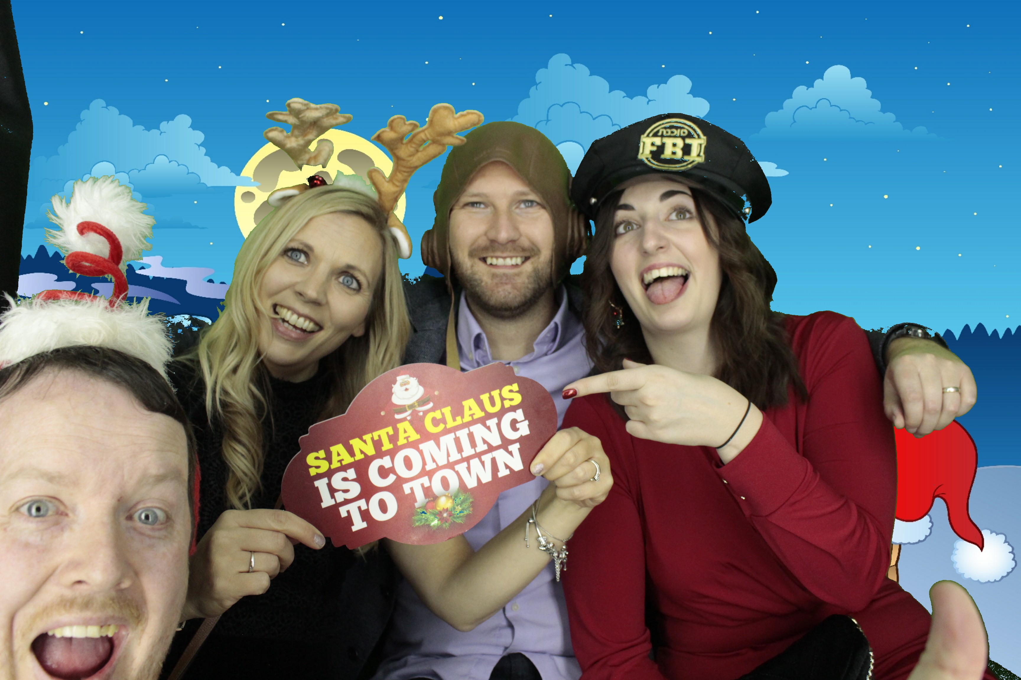 Ocean Network Express Christmas Party 2019 | View more photos from the event at gallery.myphotoboothexperience.co.uk/u/MyPhotoBoothExperienceLtd/Ocean-Network-Express-Christmas-Party-2019